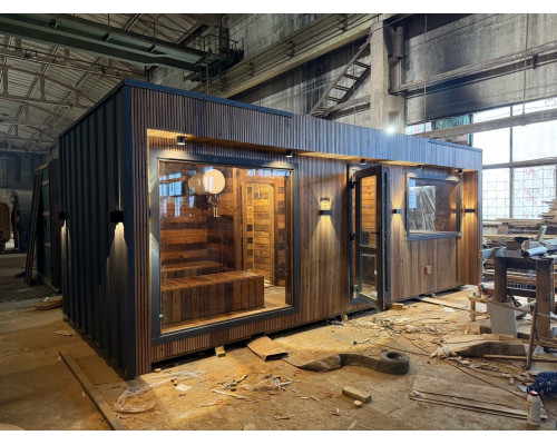 Modulare Premium-Sauna 7,0 x 3,2 m aus Thermoholz mit Bad. Schlüsselfertiges 4-in-1 SPA-Konzept. Zollfreier EU-Export