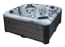 Barcelona Spa Pool von Superior Spas – Premium-Hydromassage kombiniert mit einer Thermoholz-Sauna