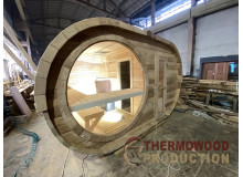 Ovale Badewannen und Saunen von Thermowood Production sind eine Kombination aus Schönheit, Stil und Komfort