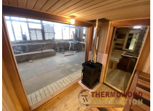 Eine fertige Sauna mit Dusche in den Maßen 5,7 x 2,6 m wartet in unserer Werkstatt auf ihren Käufer